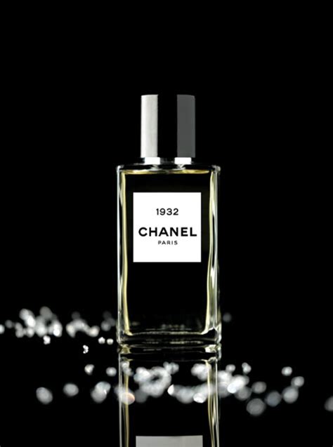 Les Exclusifs de Chanel 1932 Perfume Review 